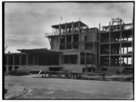 23747 FDSTORK-6790 Opname tijdens de bouw van het Koningin Juliana Ziekenhuis., 24-07-1952
