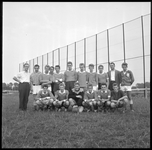 33592 FDSTORK-11635 Opname tijdens een bedrijfscompetitie voetbal, 1959, 00-00-1959