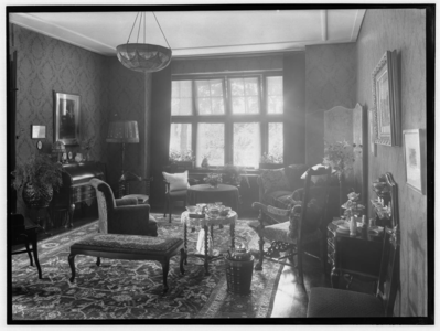 8772 FDSTORK-5881 Diversen. De Goenhof , kamer van mevrouw D.W. Stork., 00-00-1921