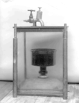 10997 FDHEEMAF030216 Beproeving van een spinmotor type NKZ (30 Volt; 6000 omw/min; 100 Hz) in een vochtige ruimte, 1926-05-18