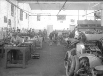 12338 FDHEEMAF001224 Overzicht Spijker garage, 1917-09-01