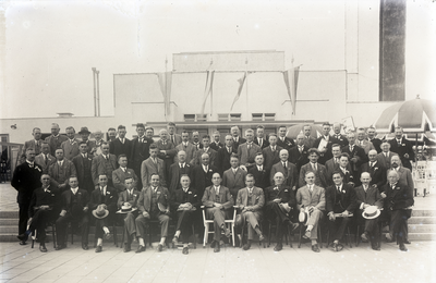 14716 FDHEEMAF031112 Excursie (57 personen) van HEEMAF-personeel Rotterdam, 1928-08-18
