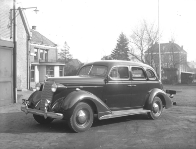 24780 FDHEEMAF3801026 Directie auto met nummer E 8381 merk NASH Ambassador, 1938-01-01