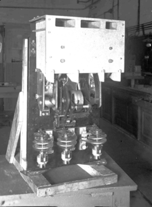 2846 FDHEEMAF054376 Schakelautomaat (350 Ampère) met blaasspoelen en vonkenschotten, 1938-12-02