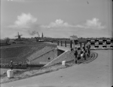 33 FDSPAARNE033 Opname van de aanleg van de Nieuwe Rijksweg Enschede., 1936-04-30