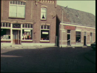 10174BB02217 Film over Haaksbergen, met beelden van het centrum, de Oostendorper watermolen en wederom het centrum., ...