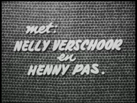 10647BB00484 Bedrijfsfilm van de fa. Bendien uit Almelo, waarin het meisje Nelly Verschoor bij IJssalon Talamini in ...