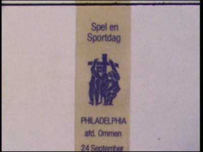 12124BB01868 Spel- en sportdag van Stichting Philadelphia afdeling Ommen op 24 september 1983.Behendigheidsspelen in ...