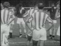 12441BB01896 Een film rond voetbalvereniging SV Hector, 'de greun witt'n' uit Goor, met beelden van diverse ...