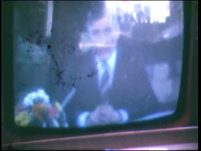 3698BB03793 Van tv opgenomen beelden van het defilé te Soestdijk uit 1971, met o.a. Koningin Juliana en minister Dries ...