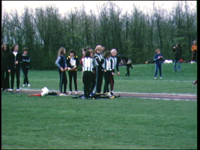 8247BB04031 Wedstrijdbeelden van atletiekvereniging P.E.C. Zwolle.Juniorentournooi in Lelystad en Emmeloord., 00-00-1975