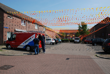 1049 DBUITERWIJK-001056 Oranjegekte in de Diezerpoort vanwege de Europese kampioenschappenSt Michaelstraat-plein, 2012-05-29