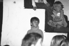 1607 FDUITERWIJK-000160 Met Han...? middelste jongetje is Valentijn Jansen en rechtsonder is Sihfra Brinkman, 1979-11-05