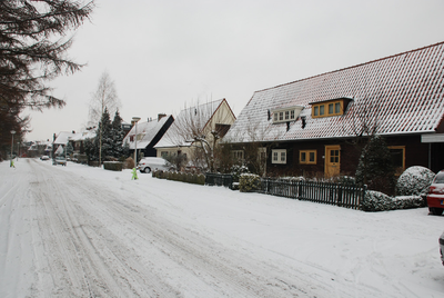 4128 DBUITERWIJK-001524 Winter en Sneeuw in Zwolle - Vermeerstraat in Dieze West., 2013-01-22