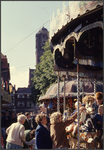 1080 DIA022277 Kermis op het Grote Kerkplein., 1970-00-00