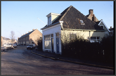 336 DIA000997 Een huis aan de Van der Laenstraat in Assendorp., 1980-00-00
