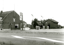 10182 FD009929 Nieuwe Deventerweg 8, 1975