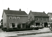 10193 FD009939 Nieuwe Deventerweg 34-32-30., 1975