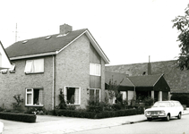 10197 FD009943 Nieuwe Deventerweg 42., 1975