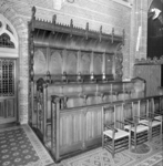 1169 FD000410 Assendorperstraat, 1991 Interieur van de Dominicanenkerk met eerste koorbank zuidzijde koor, 00-00-1991