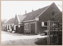 1502 FD010768 Oude Deventerstraatweg: vatenfabriek van Van der Gronden., 1975