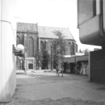 1834 FD001737-08 Broerenstraat met zicht op Achter de Broeren en de Broerenkerk., 1979