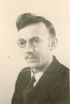 19146 FD028698 De onderwijzer Albertus Christiaan (Chris) Huiberts uit Zwolle, geboren 21 maart 1914, was tijdens de ...