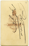23085 _0037 Achterkant van een carte-de-visite met een portret van P. Testas, lid van het in december 1875 opgeheven ...