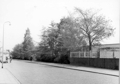 2330 FD015233 Vermeerstraat, gezien naar zuiden. , 1974