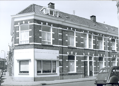 432 FD006553 Van Ittersumstraat 74-72-70., 1977