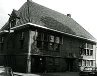 5084 FD013350 Spinhuisbredehoek/Menno van Coehoornsingel, oostzijde: pakhuis van de firma A.J. ten Doesschate., ...