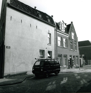 5106 FD013371 Spoelstraat. Links is nog een klein gedeelte te zien van de Rode Haanstraat., 1986