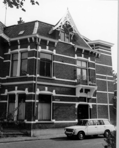 5186 FD014709 Tuinstraat 1/Zuiderkerkstraat., 1990