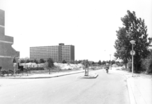 5389 FD003388 Flatgebouwen aan de Eemlaan bij de Rottumerplaat in de wijk de Aa-landen., 05-01-1978