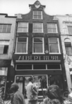 5956 FD002826 Klokgevel van het winkelpand van Albert Heijn in de Diezerstraat., 1990-00-00