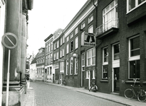 6144 FD010428 Nieuwstraat vanaf de Rozemarijnstraat, vanuit het westen., 1981