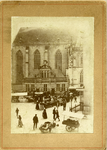 7199 FD005141 Grote Markt met Grote Kerk en Hoofdwacht, gezien uit het noorden op een marktdag rond 1890., 00-00-1890