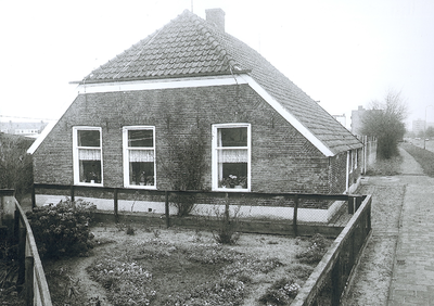 7286 FD009344 Middelweg 103., 1975
