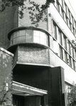 7864 FD009377 Mimosastraat 2: Technische School., 1985