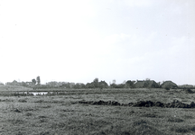 7886 FD010521 Oldeneelweg vanaf Kleine Veerweg. Rechts nummers 4 en 4-I, links Kleine Veerweg gezien naar het oosten., 1973
