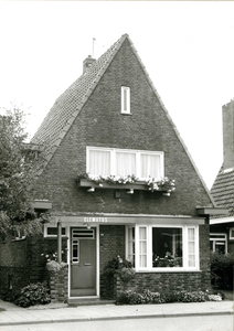 9027 FD009873 Nieuwe Deventerweg 71., 1975