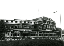 9220 FD013647 Stationsplein 13, Hotel Cafe Restaurant Van Gijtenbeek. ., 1979