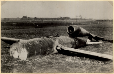 24493 FD004842_0089 Fotoalbum met opnamen van oorlogsschade in Nederland, met onder andere beelden van Zwolle, 1940 - 1945