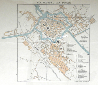 1690-KD001171 Plattegrond van Zwolle Plattegrond van het centrum van Zwolle en de buitenwijken. Assendorp is uitgebreid ...