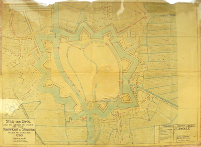 1800-KD001177 Stad van Zwol aan de revire de Vecht met sijne fortificatie en situation so als in den jaar 1730 ...