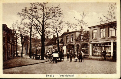 1926 PBKR3883 Vechtstraat ca 1925-1927, gezien naar het zuidoosten naar de Vechtbrug (ophaalbrug tot 1928) is nog net ...