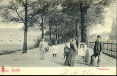 2999 PBKR4060 Westerlaan ca. 1900 gezien naar het oosten met rechts op de voorgrond een vrouw met kinderwagen, man en ...