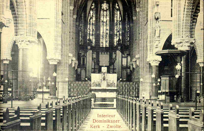 3828 PBKR0187 Interieur Dominicanenkerk, ca. 1915-1920: kerkbanken en altaar., 1915-00-00