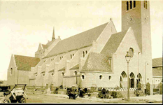 3840 PBKR0199 RK Sint-Jozefkerk, ca. 1935. Gebouwd 1932-1933 door archtiect Johan H. Sluijmer sr., vanaf 1997 zijn in ...