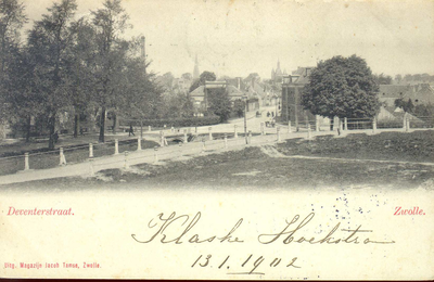 3927 PBKR1898 Gezicht vanaf de Hoge Spoorbrug in de richting van de stad, 1900. In het midden van de foto ziet men de ...